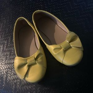 Yellow shoes